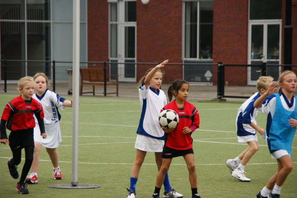 Korfbal E2 10 oktober-12.JPG